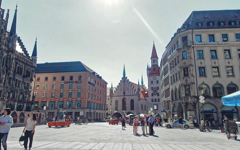 Marienplatz, the central public square in the heart of Munich, Germany